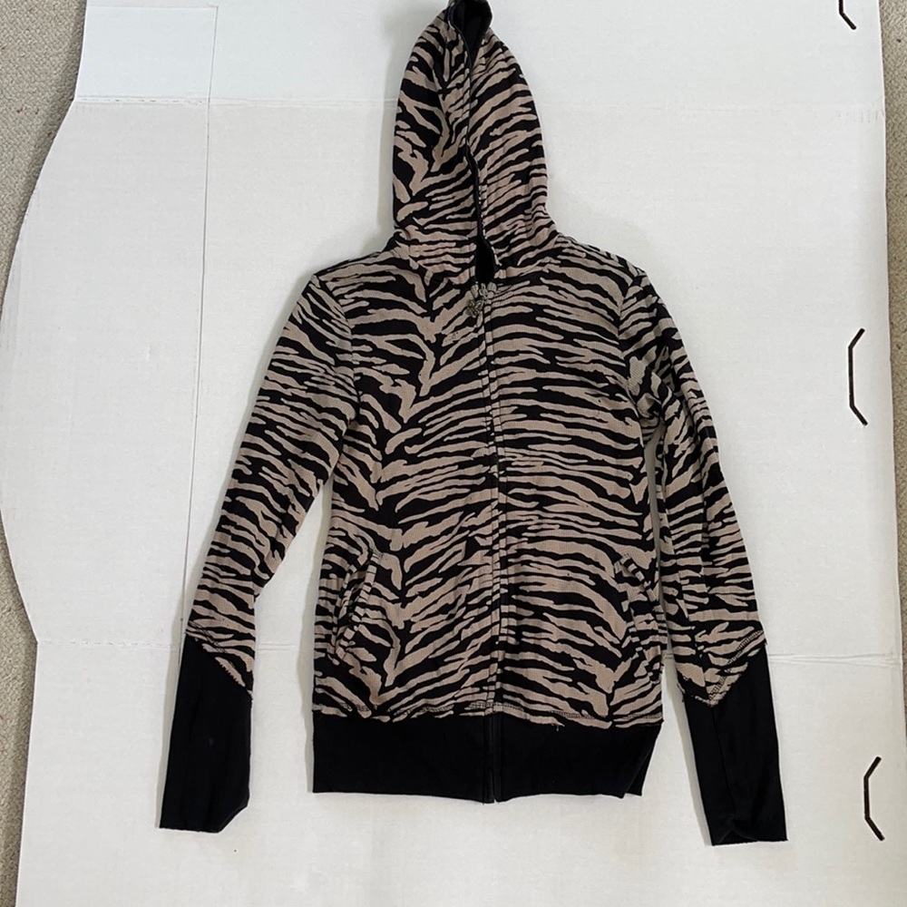 Reversible zip sweat shirt